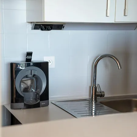 Alora - Superbe Vue Climatisé Avec Piscine Appartamento